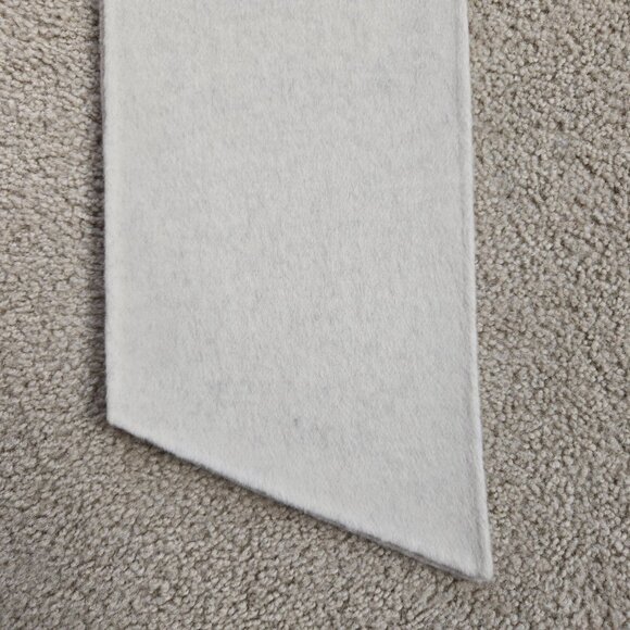 NWOT Wool & Cashmere Minimalist Scarf With Angled Ends Soft Brushed Nap - Picture 8 of 13